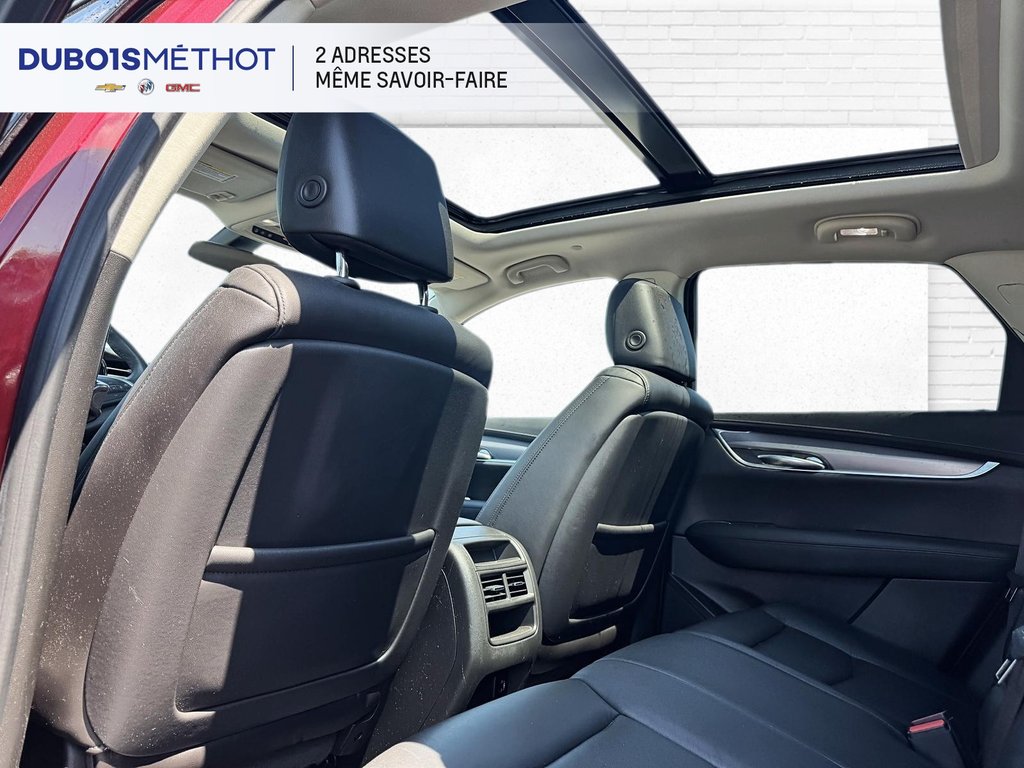 2017 Cadillac XT5 LUXUEUX, AWD, CUIR, TOIT, BOSE, 3.6L V6 !!! in Plessisville, Quebec - 12 - w1024h768px