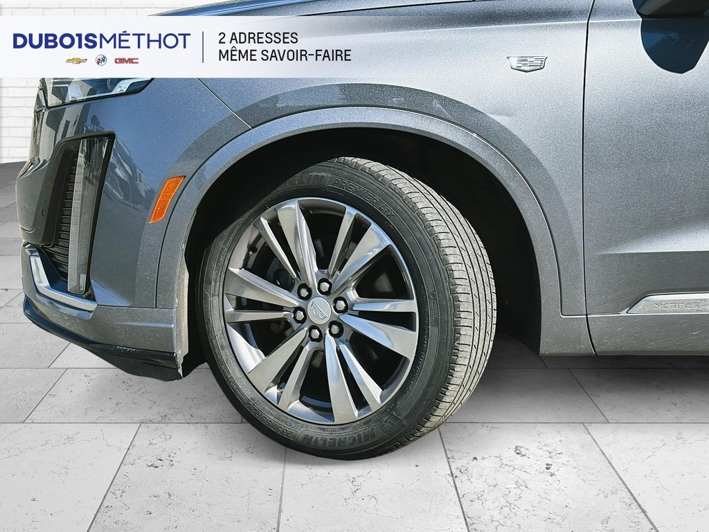 2020 Cadillac XT6 in Plessisville, Quebec - 2 - w1024h768px