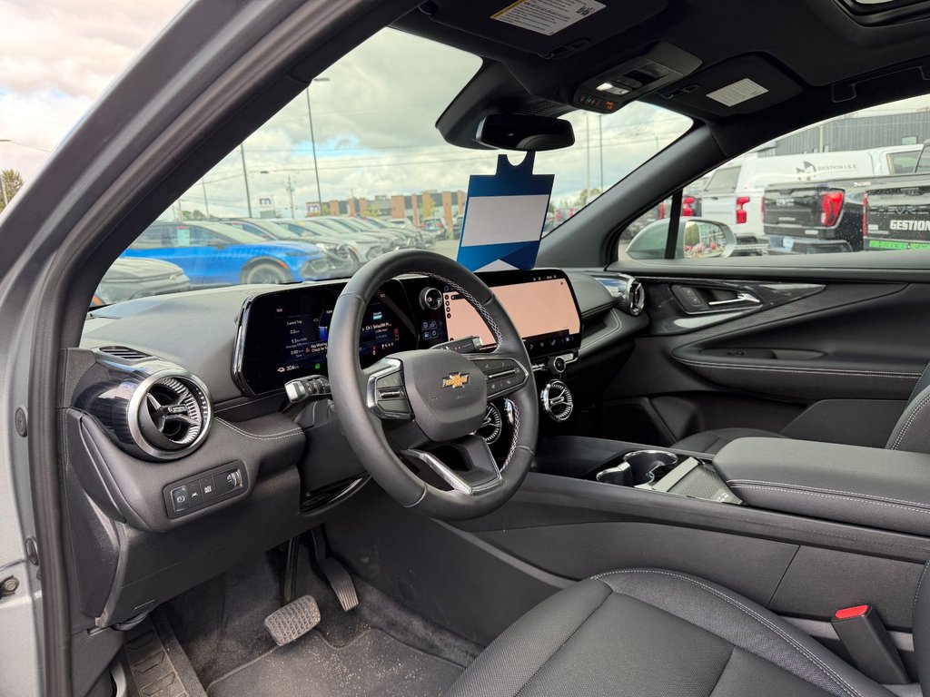 2025 Chevrolet Blazer EV in Victoriaville, Quebec - 19 - w1024h768px