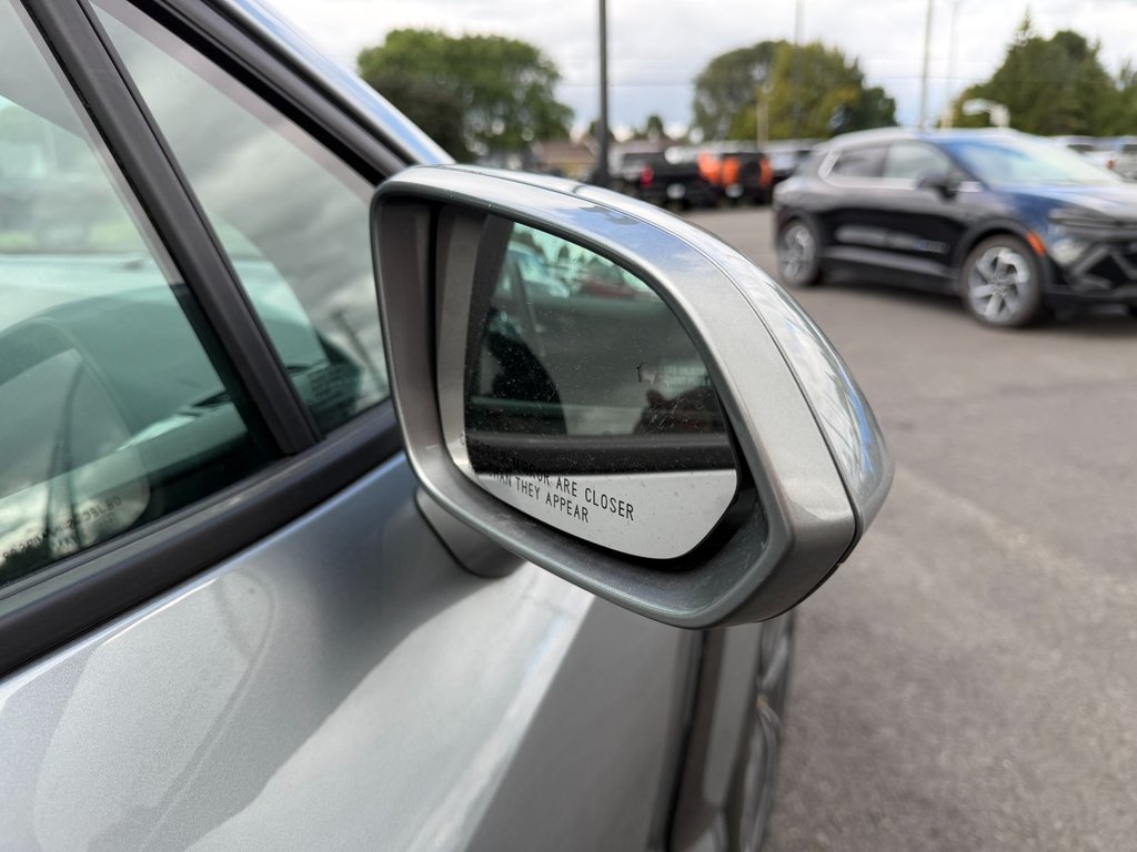 2025 Chevrolet Blazer EV in Victoriaville, Quebec - 15 - w1024h768px