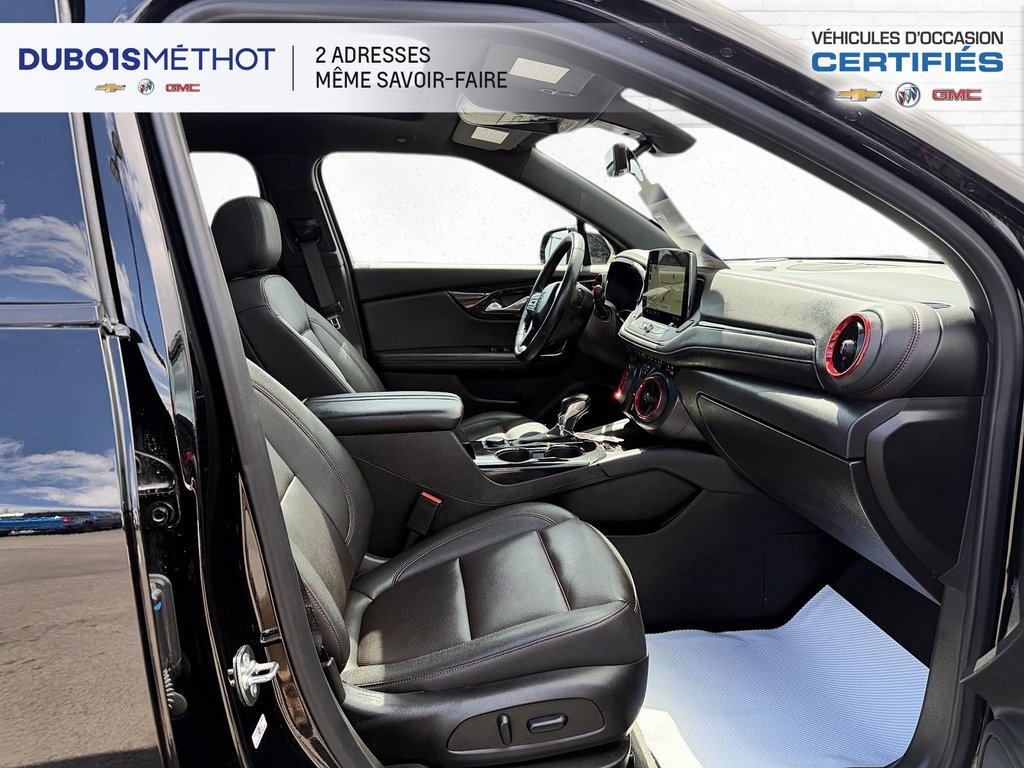 2024 Chevrolet Blazer RS, V6 3.6L, TOIT, CUIR, BOSE, AWD !!! in Victoriaville, Quebec - 17 - w1024h768px