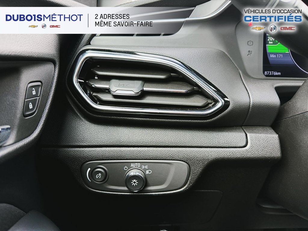 Chevrolet Bolt EUV LT VOITURE 100% ELECTRIQUE SIEGE+VOLANT CHAUFFANT 2023 à Victoriaville, Québec - 27 - w1024h768px