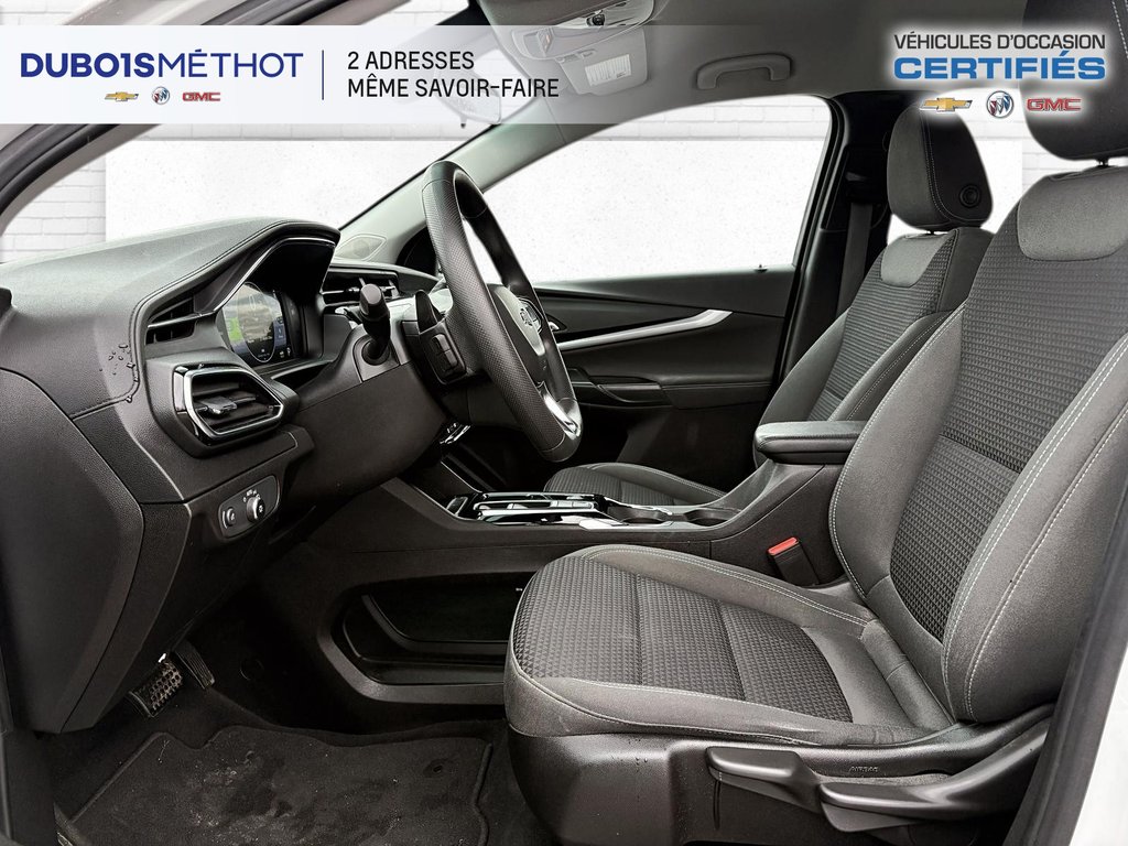 2023 Chevrolet Bolt EUV LT, VOITURE 100% ELECTRIQUE !!! in Victoriaville, Quebec - 18 - w1024h768px