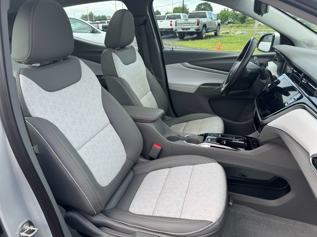 2023 Chevrolet Bolt EUV in Plessisville, Quebec - 15 - w1024h768px
