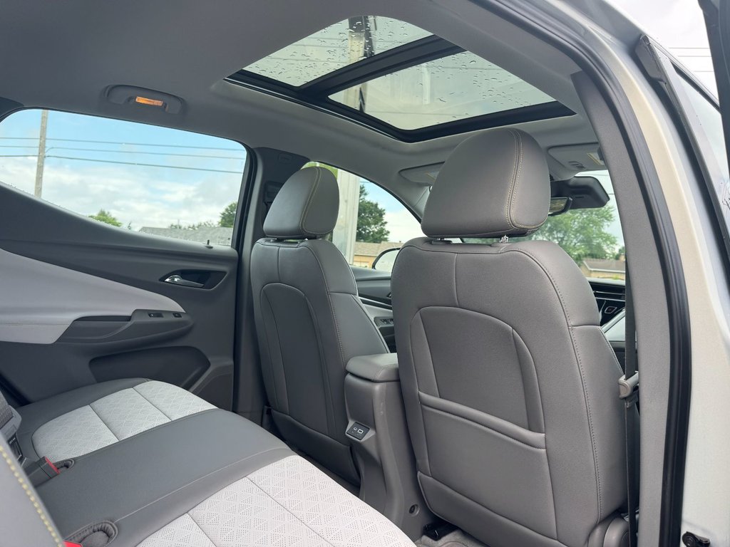 2023 Chevrolet Bolt EUV in Plessisville, Quebec - 13 - w1024h768px
