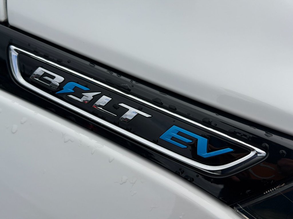 2019 Chevrolet Bolt EV in Victoriaville, Quebec - 10 - w1024h768px