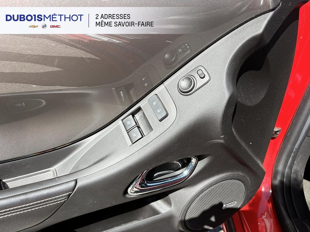 2014 Chevrolet Camaro 2SS, COUPE, V8 6.2L, TOIT, AUTOMATIQUE,BLUETOOTH!! in Plessisville, Quebec - 18 - w1024h768px