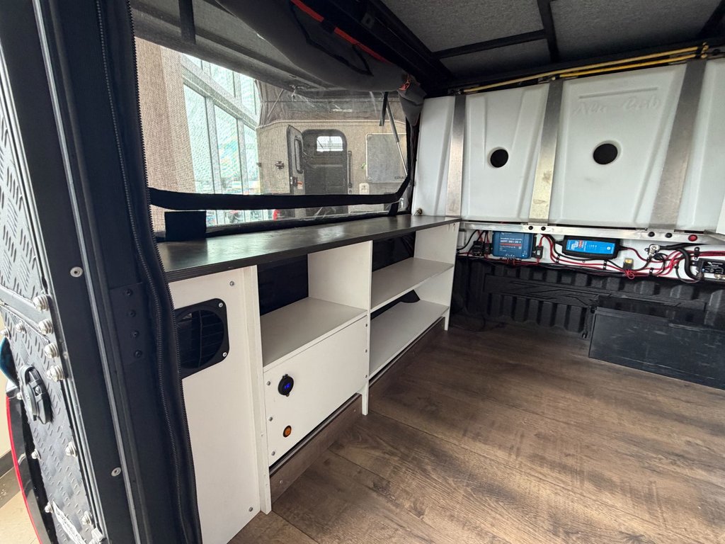 Chevrolet Colorado 4WD ZR2, ALU CAB, CANOPY CAMPER CHAUFFAGE !!! 2023 à Plessisville, Québec - 6 - w1024h768px