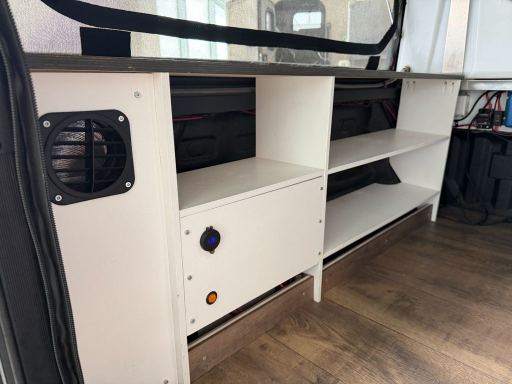 Chevrolet Colorado 4WD ZR2, ALU CAB, CANOPY CAMPER CHAUFFAGE !!! 2023 à Plessisville, Québec - 22 - w1024h768px