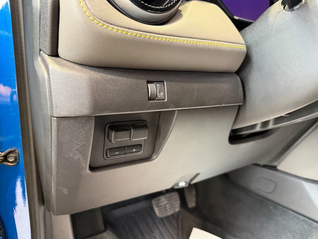 Chevrolet Colorado 4WD ZR2, ALU CAB, CANOPY CAMPER CHAUFFAGE !!! 2023 à Plessisville, Québec - 49 - w1024h768px