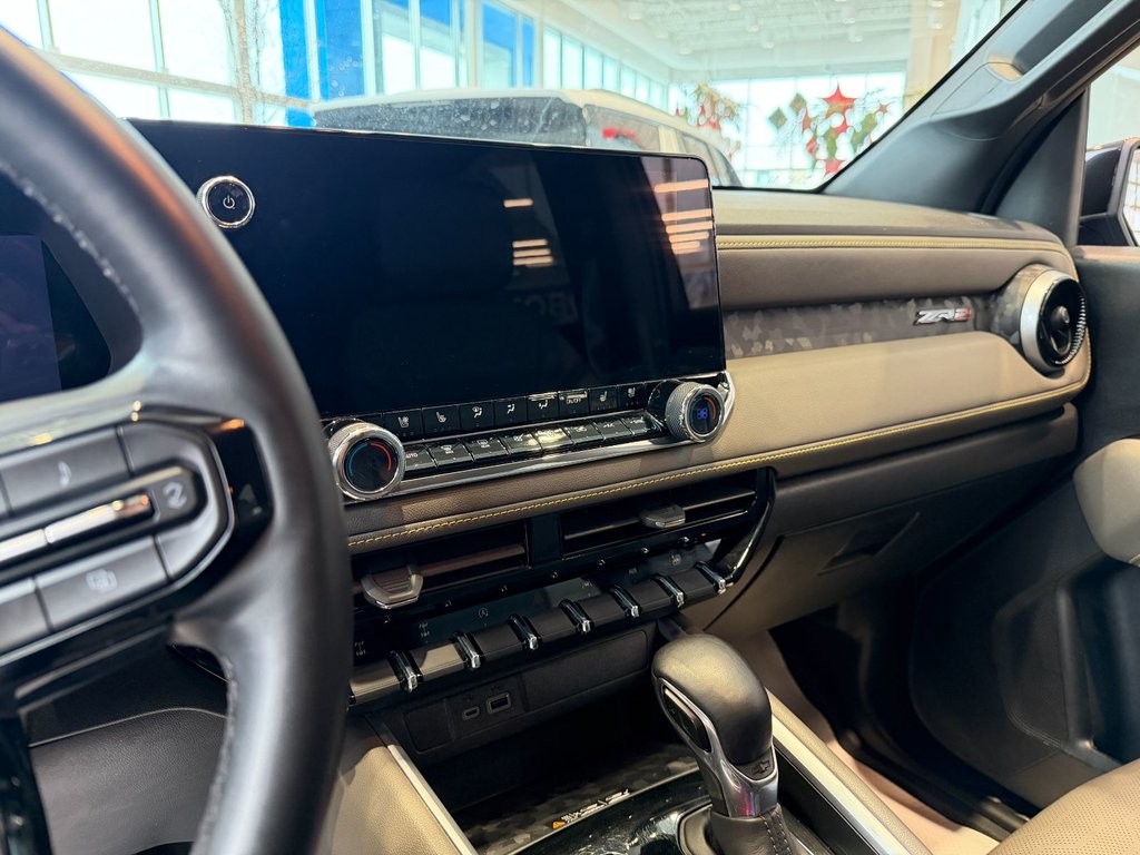 Chevrolet Colorado 4WD ZR2, ALU CAB, CANOPY CAMPER CHAUFFAGE !!! 2023 à Plessisville, Québec - 53 - w1024h768px