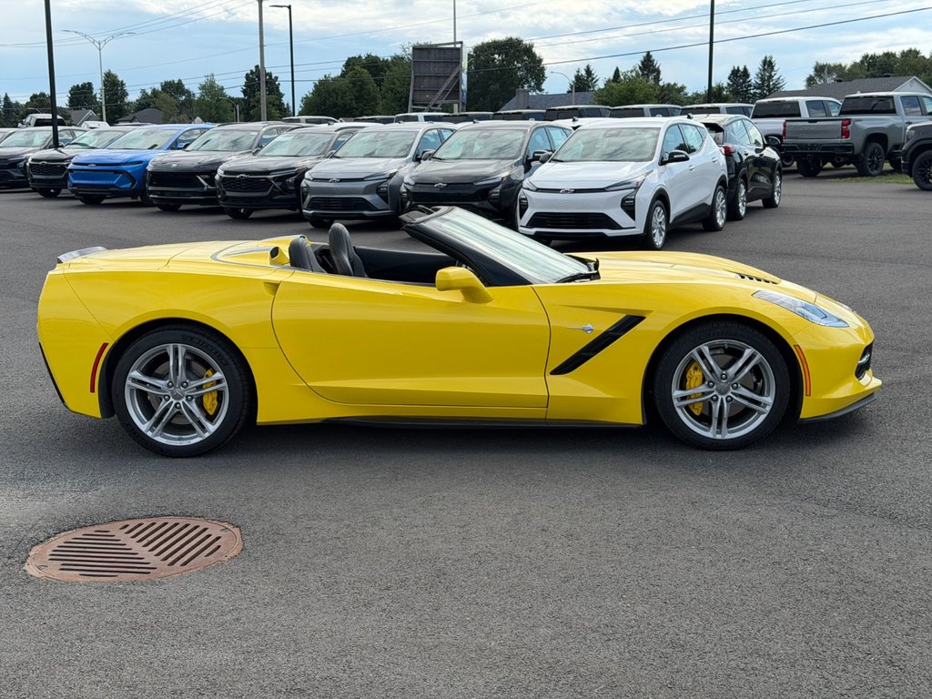2016 Chevrolet Corvette in Victoriaville, Quebec - 8 - w1024h768px