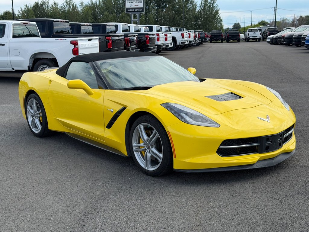 2016 Chevrolet Corvette in Victoriaville, Quebec - 15 - w1024h768px