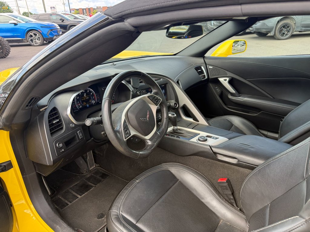 2016 Chevrolet Corvette in Victoriaville, Quebec - 19 - w1024h768px