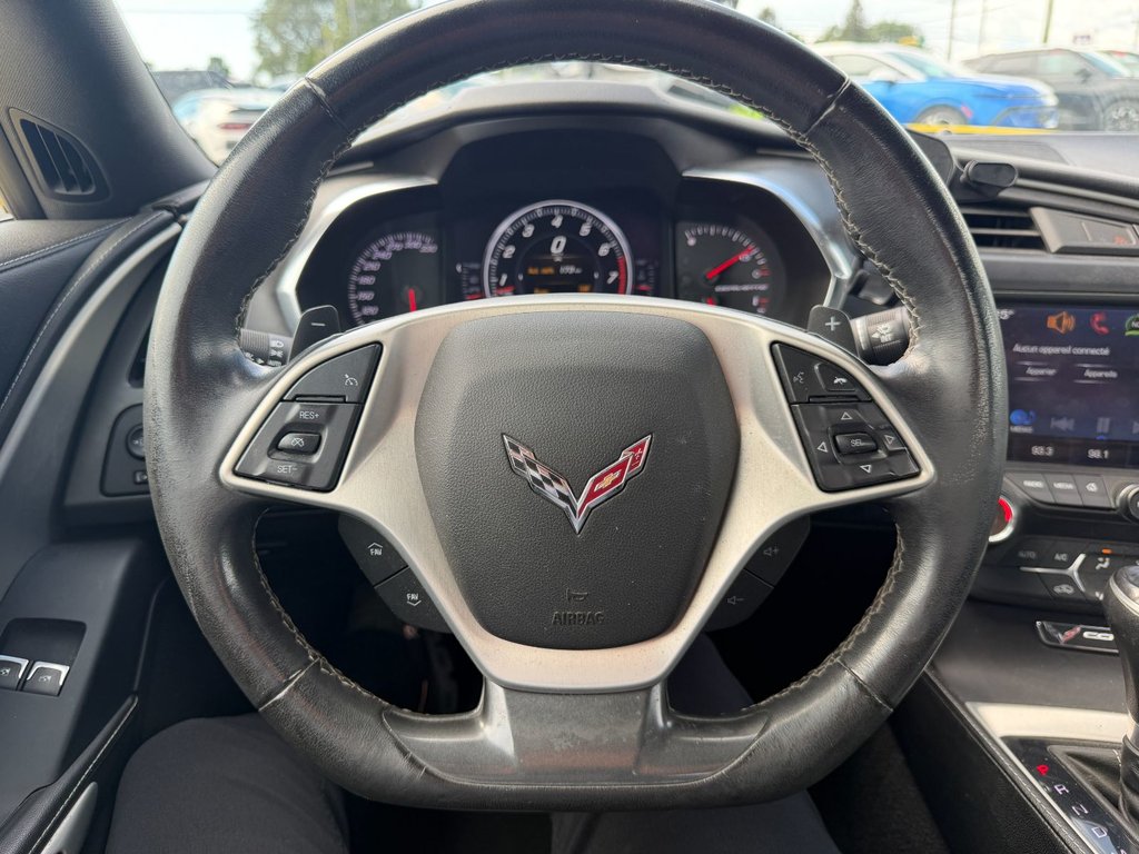 2016 Chevrolet Corvette in Victoriaville, Quebec - 24 - w1024h768px