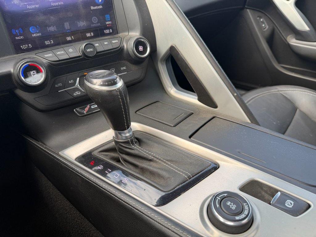 2016 Chevrolet Corvette in Victoriaville, Quebec - 22 - w1024h768px