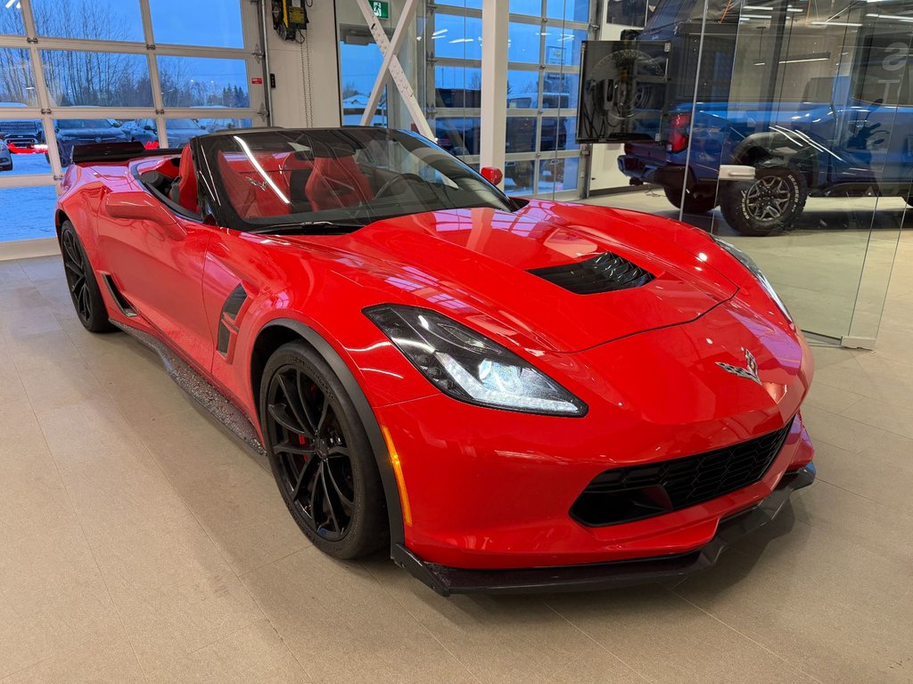 Chevrolet Corvette GRAND SPORT 1LT, CONVERTIBLE V8 6.2L AUTOMATIQUE 2019 à Victoriaville, Québec - 6 - w1024h768px