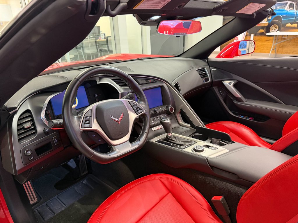 Chevrolet Corvette GRAND SPORT 1LT, CONVERTIBLE V8 6.2L AUTOMATIQUE 2019 à Victoriaville, Québec - 15 - w1024h768px