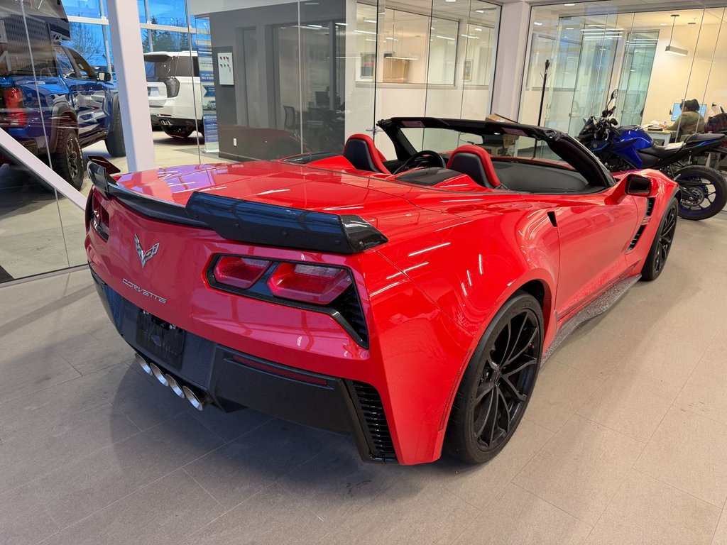 Chevrolet Corvette GRAND SPORT 1LT, CONVERTIBLE V8 6.2L AUTOMATIQUE 2019 à Victoriaville, Québec - 7 - w1024h768px