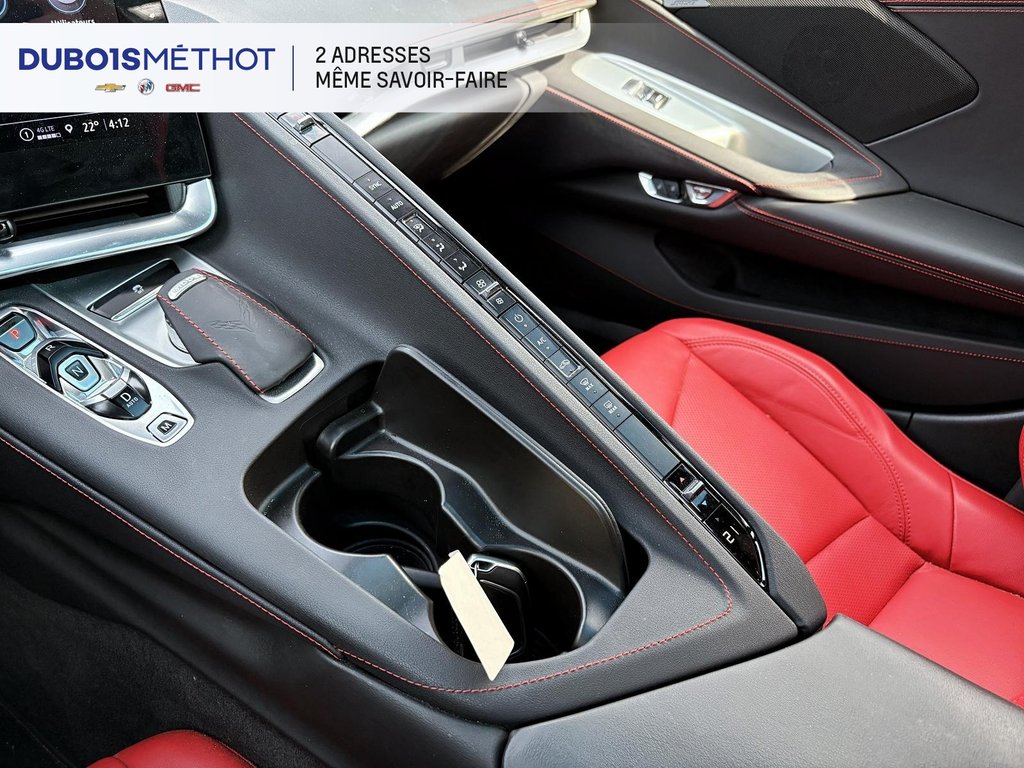 2023 Chevrolet Corvette 1LT, V8 6.2L, COUPE STINGRAY !!! in Victoriaville, Quebec - 24 - w1024h768px