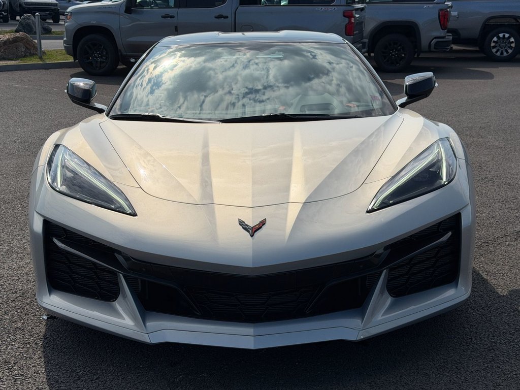 Chevrolet Corvette  2023 à Victoriaville, Québec - 4 - w1024h768px