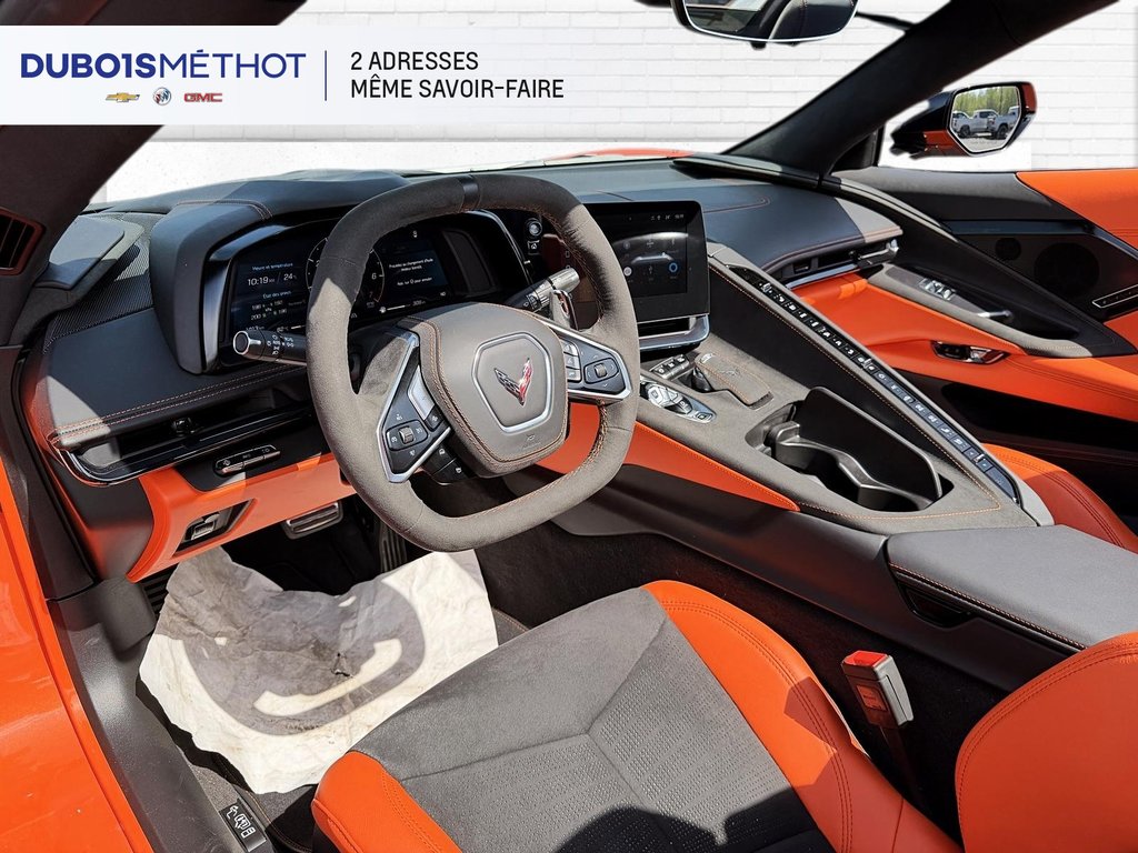 2025 Chevrolet Corvette V8 6.2L, 3LT, CONVERTIBLE, CABRIOLET CUIR in Victoriaville, Quebec - 31 - w1024h768px