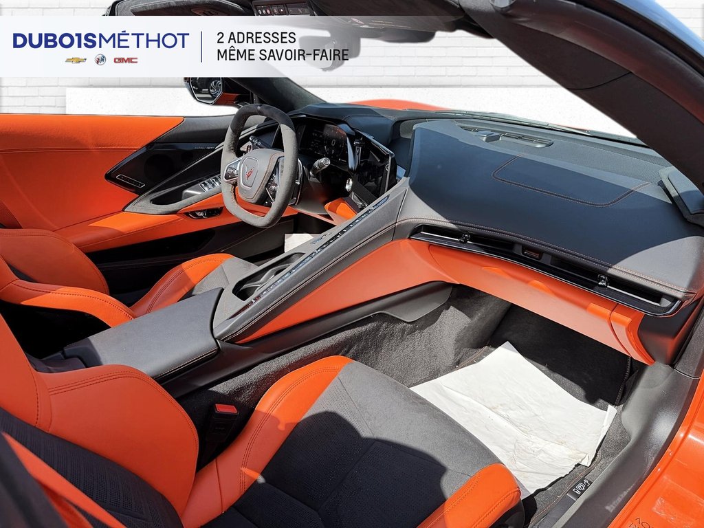 2025 Chevrolet Corvette V8 6.2L, 3LT, CONVERTIBLE, CABRIOLET CUIR in Victoriaville, Quebec - 20 - w1024h768px