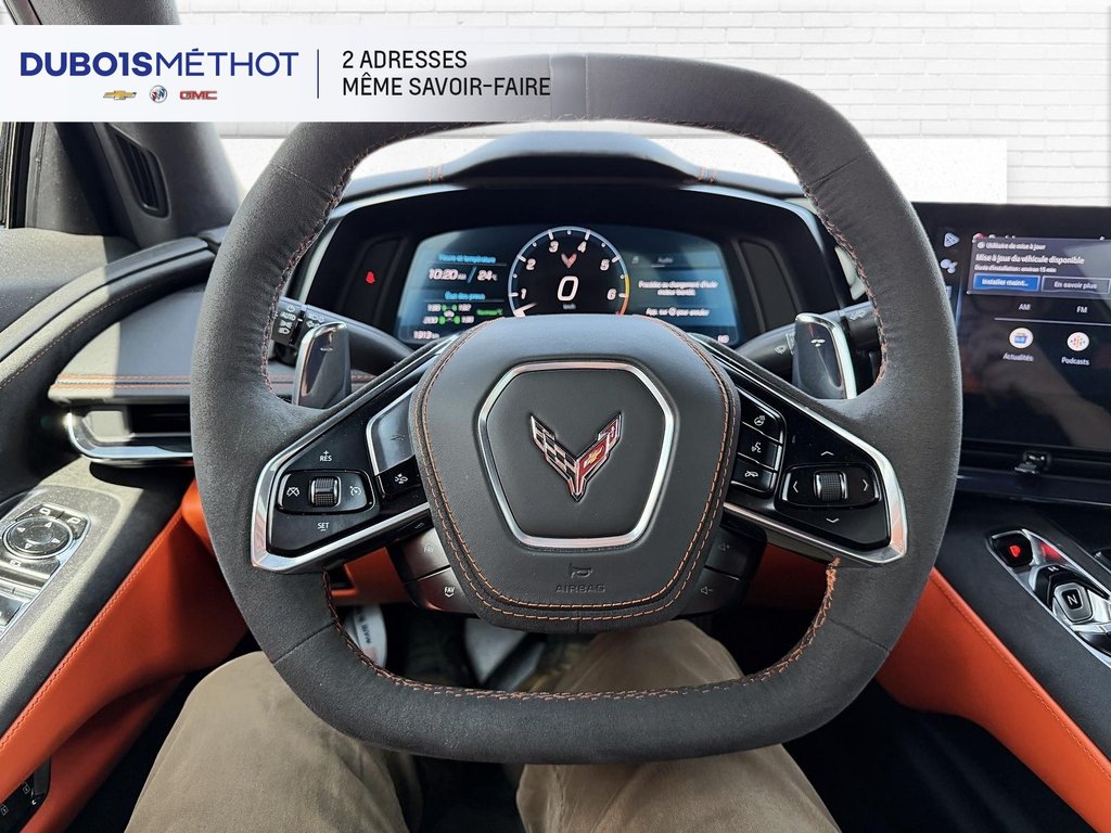 2025 Chevrolet Corvette V8 6.2L, 3LT, CONVERTIBLE, CABRIOLET CUIR in Victoriaville, Quebec - 38 - w1024h768px