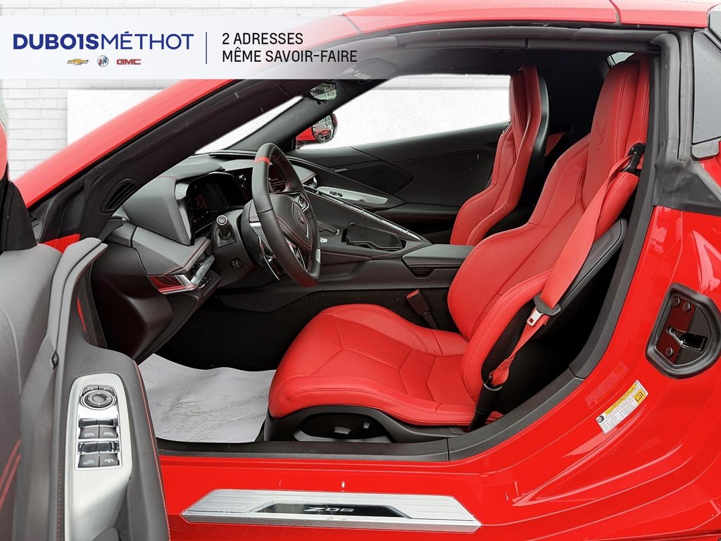 2025 Chevrolet Corvette Z06, 1LZ, V8 5.5L CONVERTIBLE, ROUGE INT. ROUGE !! in Plessisville, Quebec - 18 - w1024h768px