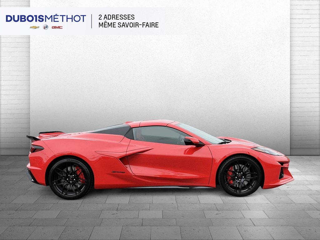 2025 Chevrolet Corvette Z06, 1LZ, V8 5.5L CONVERTIBLE, ROUGE INT. ROUGE !! in Plessisville, Quebec - 8 - w1024h768px