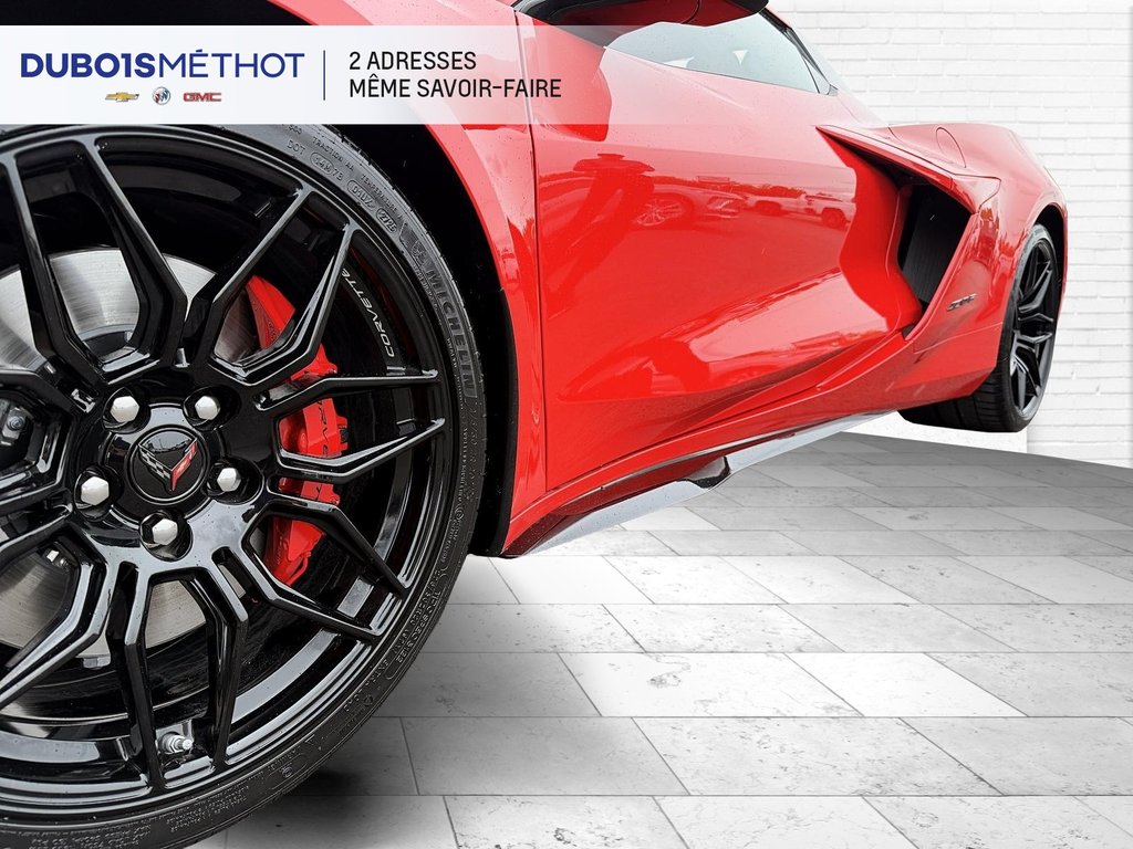 2025 Chevrolet Corvette Z06, 1LZ, V8 5.5L CONVERTIBLE, ROUGE INT. ROUGE !! in Plessisville, Quebec - 17 - w1024h768px