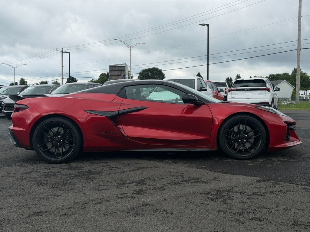 2025 Chevrolet Corvette in Plessisville, Quebec - 14 - w1024h768px