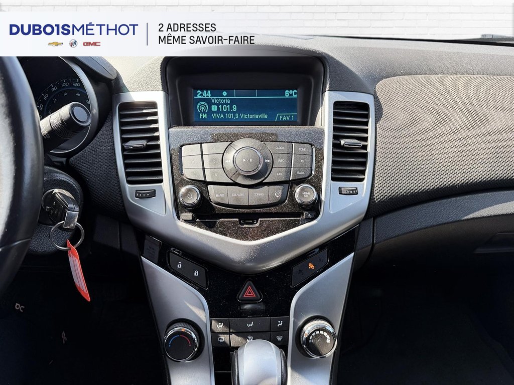 2014 Chevrolet Cruze 1LT, AUTOMATIQUE, BERLINE, AIR CLIMATISEE !!! in Plessisville, Quebec - 18 - w1024h768px