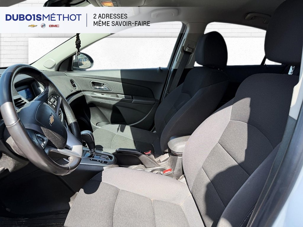 2014 Chevrolet Cruze 1LT, AUTOMATIQUE, BERLINE, AIR CLIMATISEE !!! in Plessisville, Quebec - 14 - w1024h768px