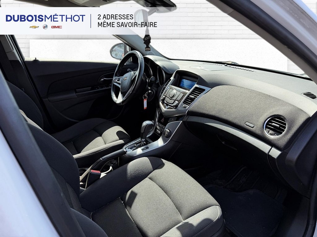 2014 Chevrolet Cruze 1LT, AUTOMATIQUE, BERLINE, AIR CLIMATISEE !!! in Plessisville, Quebec - 13 - w1024h768px