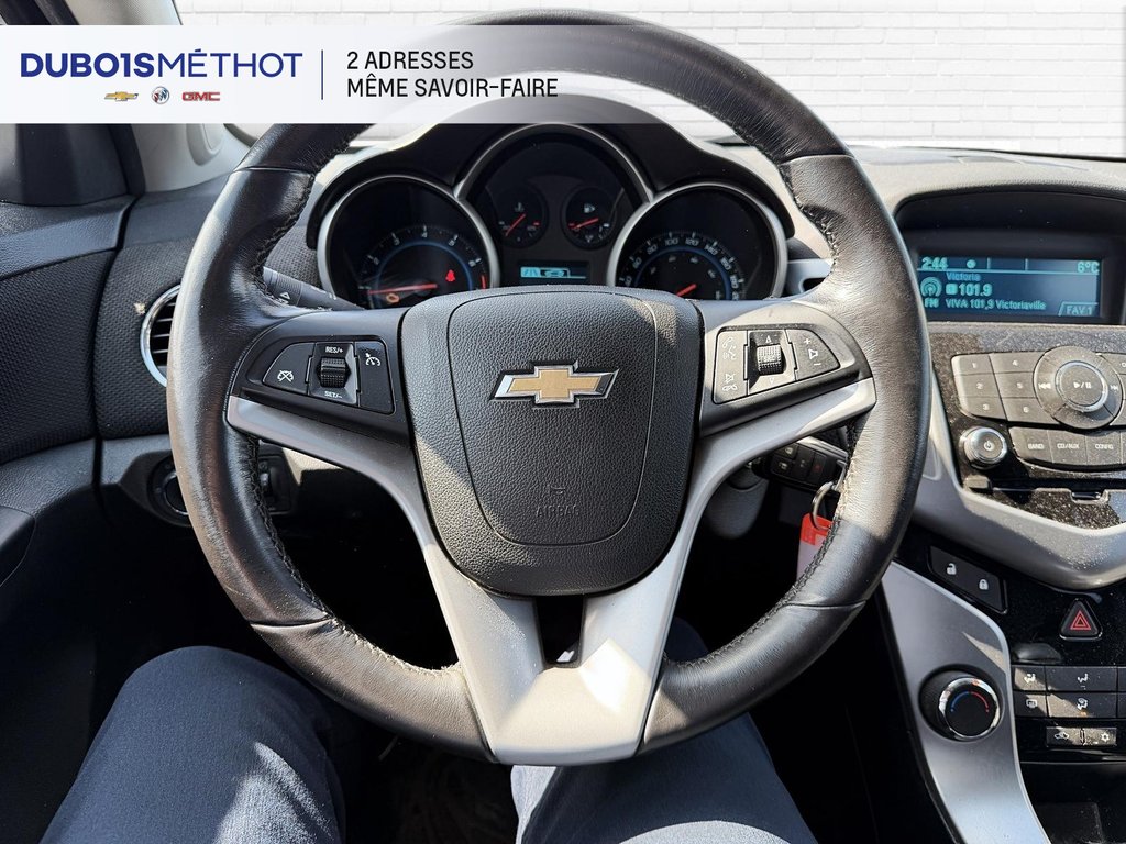 2014 Chevrolet Cruze 1LT, AUTOMATIQUE, BERLINE, AIR CLIMATISEE !!! in Plessisville, Quebec - 20 - w1024h768px