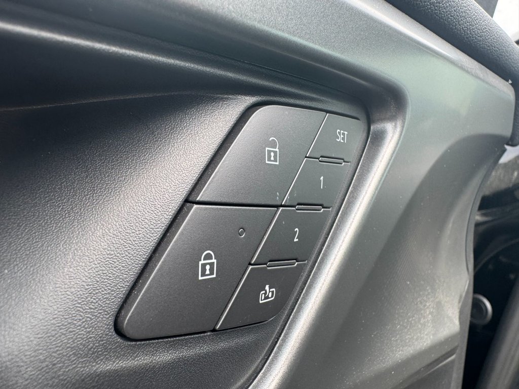 Chevrolet Equinox EV  2025 à Plessisville, Québec - 20 - w1024h768px