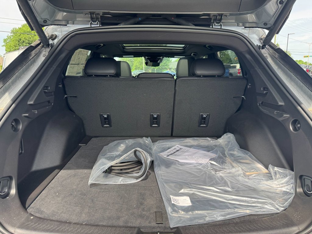 Chevrolet Equinox EV  2025 à Plessisville, Québec - 10 - w1024h768px