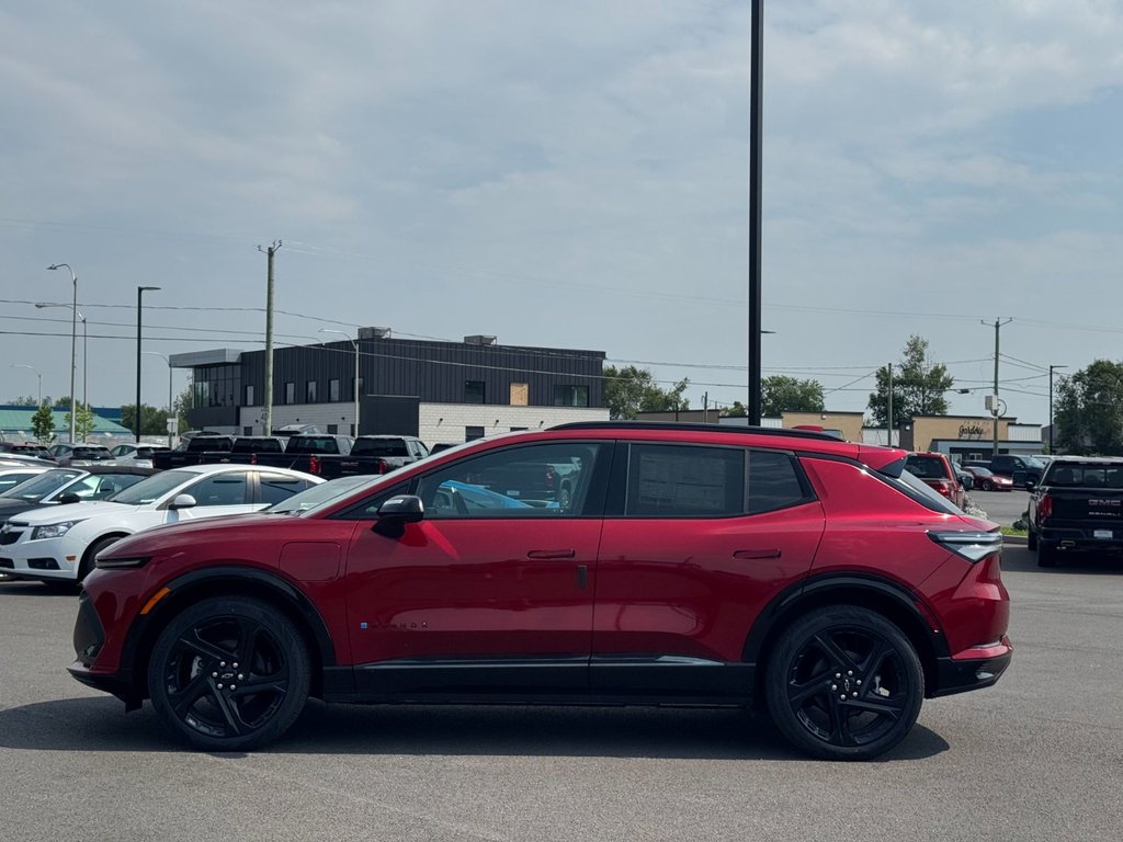 2025 Chevrolet Equinox EV in Victoriaville, Quebec - 4 - w1024h768px