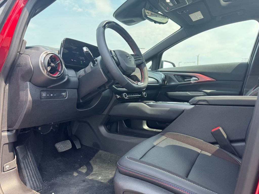 2025 Chevrolet Equinox EV in Victoriaville, Quebec - 18 - w1024h768px