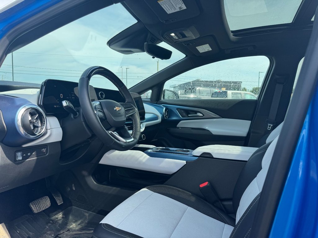 2025 Chevrolet Equinox EV in Victoriaville, Quebec - 19 - w1024h768px
