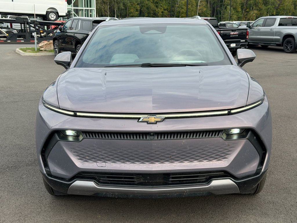 2025 Chevrolet Equinox EV in Plessisville, Quebec - 2 - w1024h768px