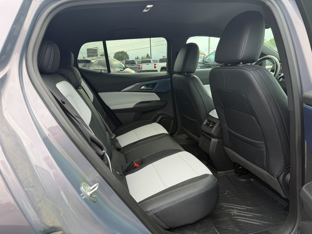 2025 Chevrolet Equinox EV in Plessisville, Quebec - 9 - w1024h768px
