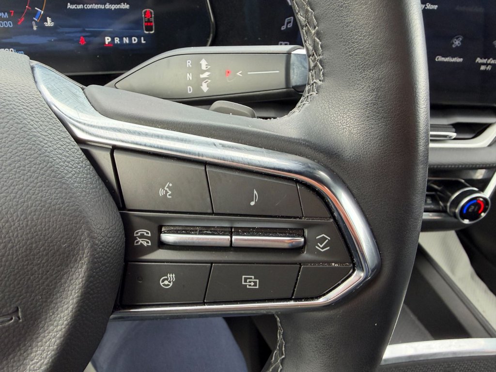 2025 Chevrolet Equinox in Victoriaville, Quebec - 30 - w1024h768px