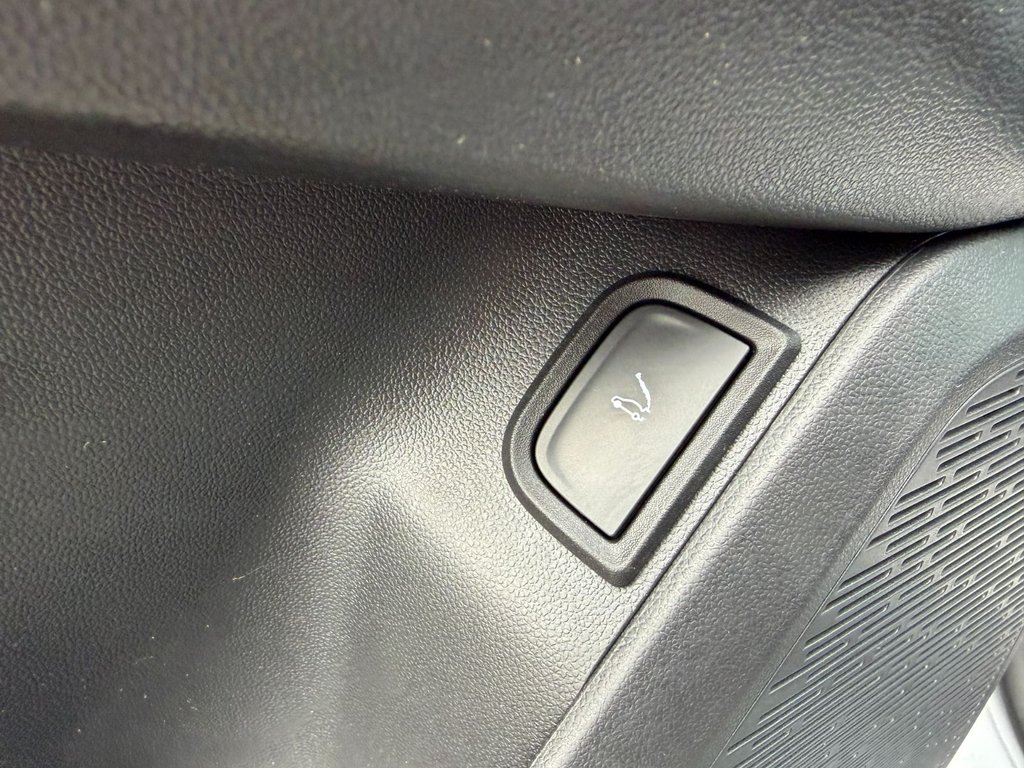 2025 Chevrolet Equinox in Victoriaville, Quebec - 21 - w1024h768px