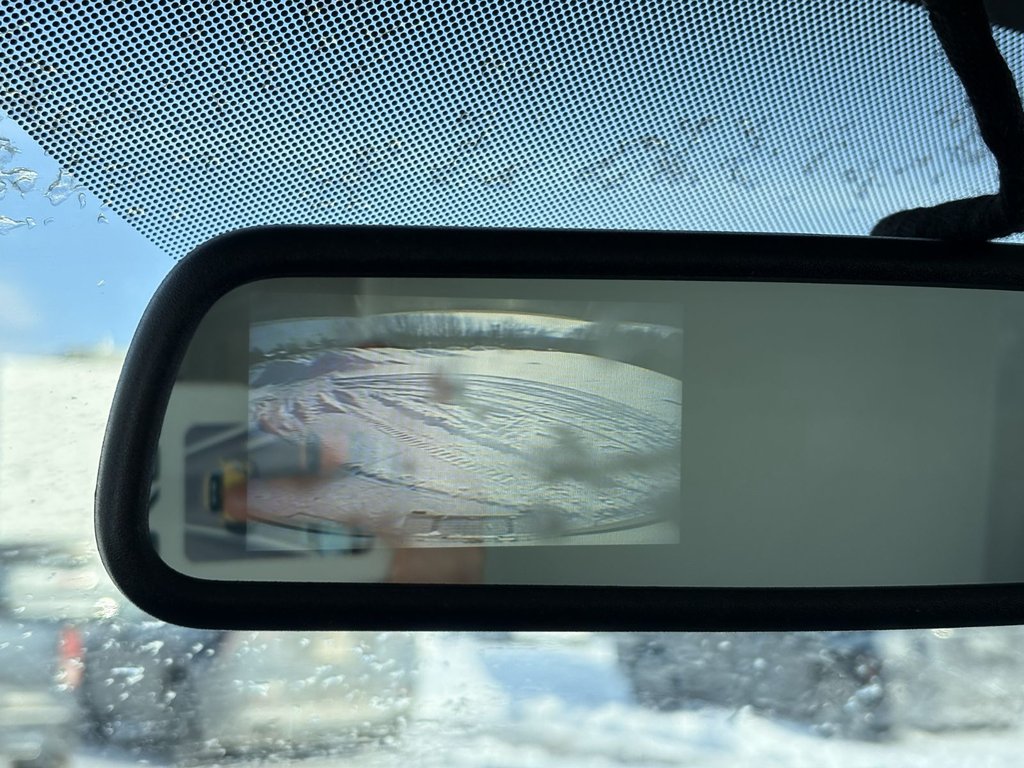 2025 Chevrolet Express Cutaway 3500 WT 139'' in Plessisville, Quebec - 22 - w1024h768px