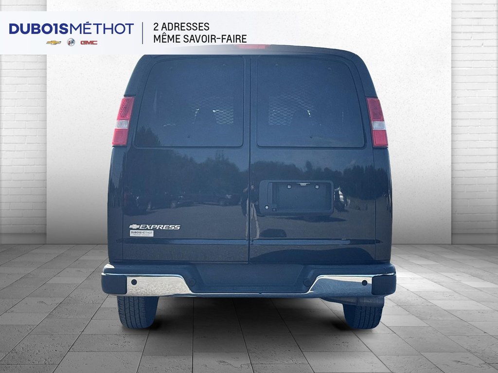2020 Chevrolet Express Passenger in Plessisville, Quebec - 6 - w1024h768px