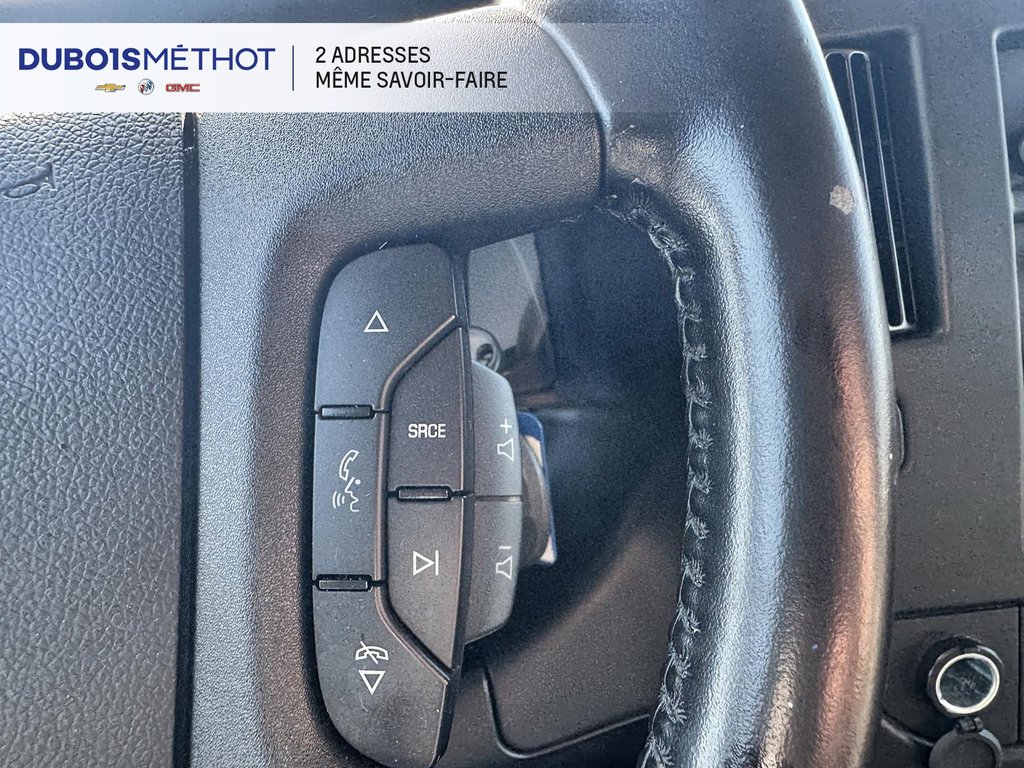 2020 Chevrolet Express Passenger in Plessisville, Quebec - 21 - w1024h768px