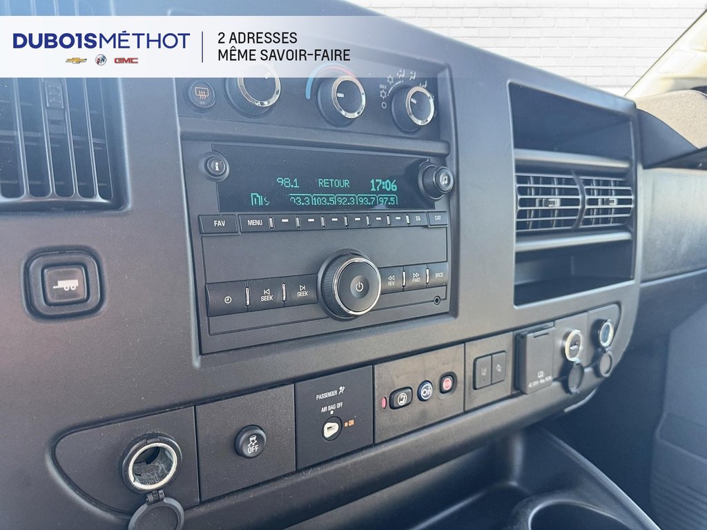 2020 Chevrolet Express Passenger in Plessisville, Quebec - 20 - w1024h768px