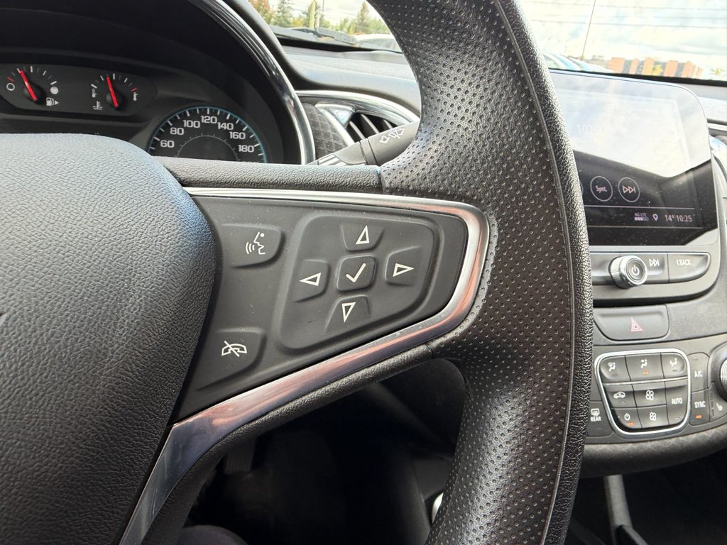 2019 Chevrolet Malibu in Victoriaville, Quebec - 20 - w1024h768px